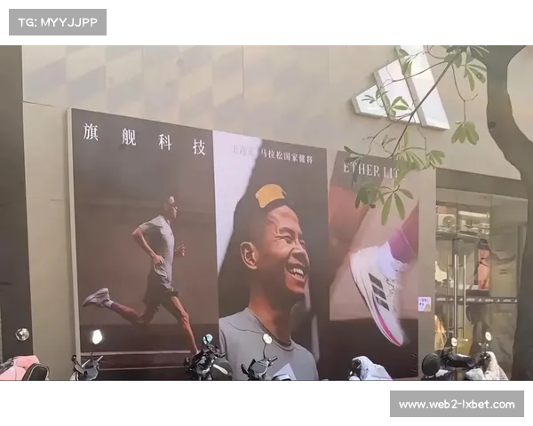 张卫军签约阿迪达斯 成为品牌大中华区首位代言人 引领运动时尚新风潮 张卫军签约阿迪达斯 成为品牌大中华区首位代言人 引领运动时尚新风潮